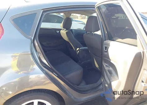 2015 Ford Fiesta Se z USA, uszkodzony, nr VIN 3FADP4EJ3FM209136